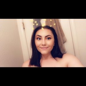 Meet your Posher, Lorrie